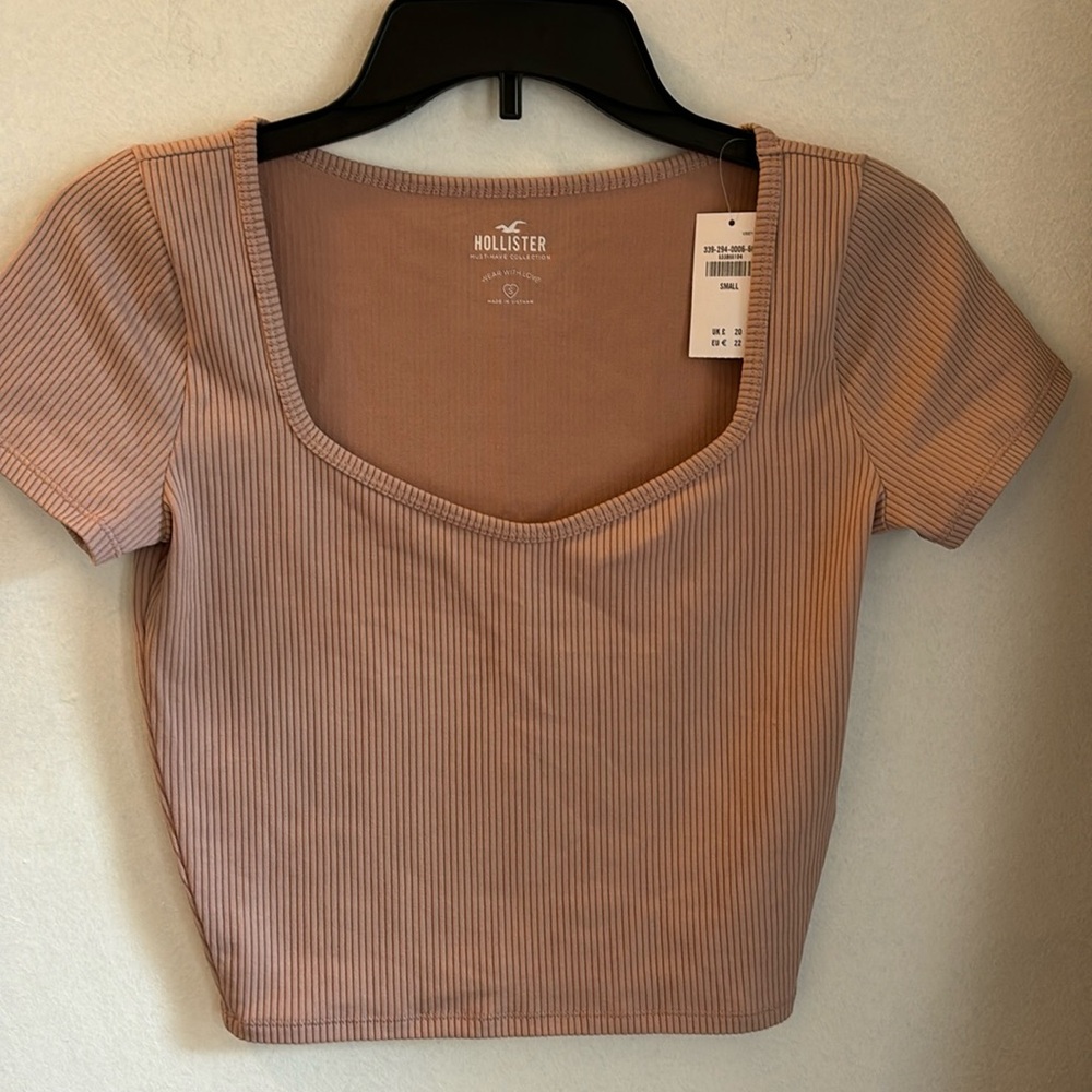 NWT Hollister shirt